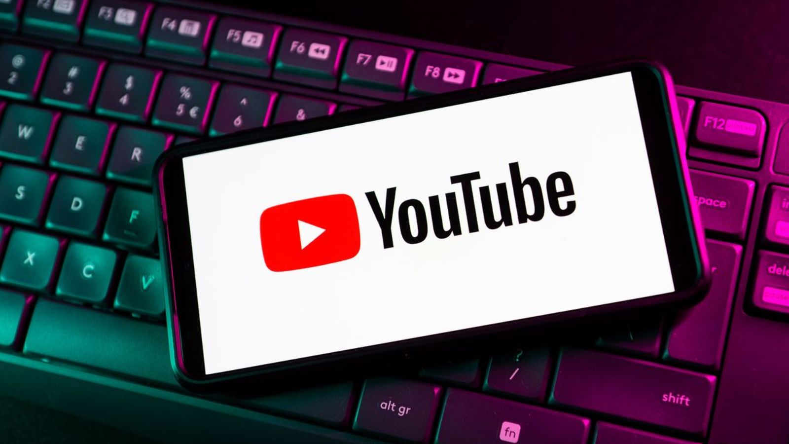 Best free tools to transcribe YouTube videos quickly